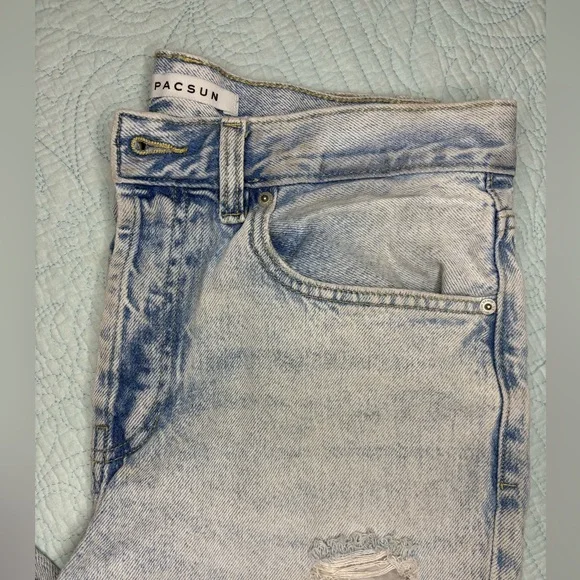 PacSun Light Wash High-Rise Women's Jeans - “Dad Jeans” - Picture 2 of 10